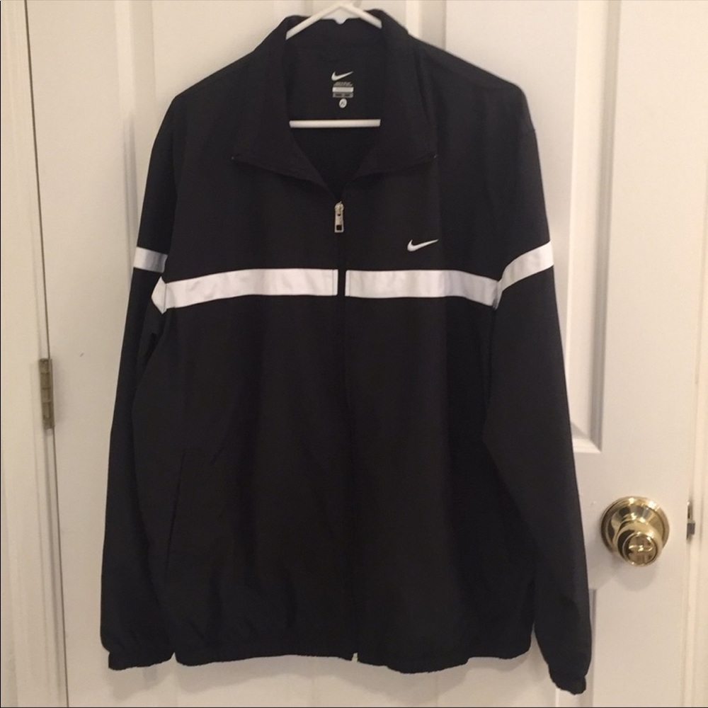 Nike lightweight jacket
